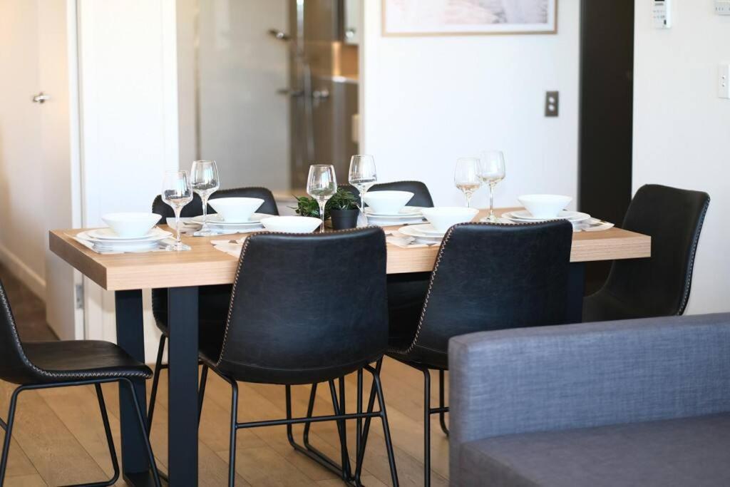 Burwood Luxury 3bed 2bath Close Westfield Sydney