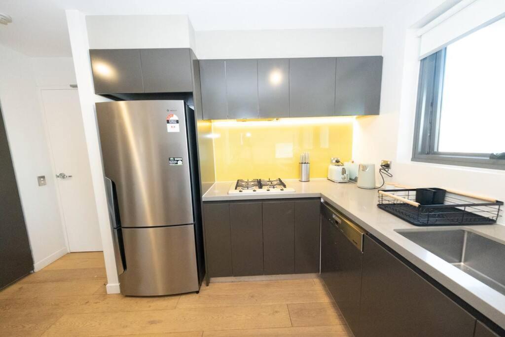 Apartment Burwood Luxury 3bed 2bath Close Westfield *