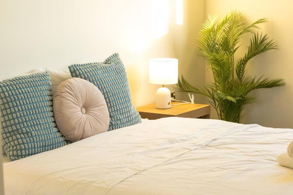 Apartment Burwood Luxury 3bed 2bath Close Westfield Sydney